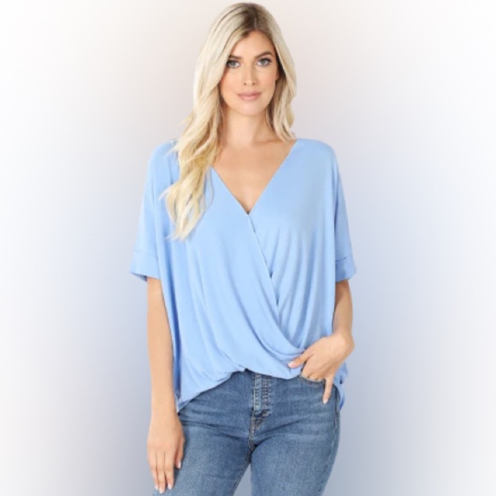 Nwt Perwinkle blue Women's V-Neck  crossover‎ Top nwt